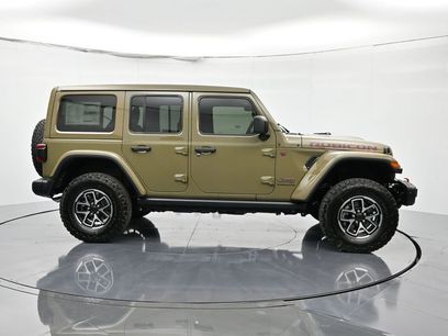 New 2026 Jeep Wrangler Unlimited Rubicon w/ Steel Bumper Group