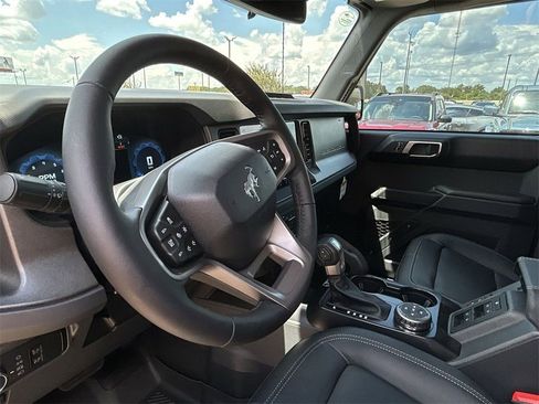 New 2025 Ford Bronco Badlands image 17