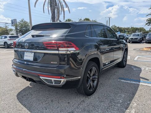 Used 2021 Volkswagen Atlas Cross Sport SE AWD/4WD image 6