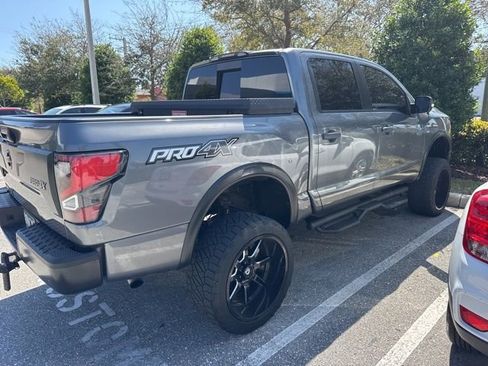 Used 2021 Nissan Titan PRO-4X w/ Pro-4x Convenience Package image 3