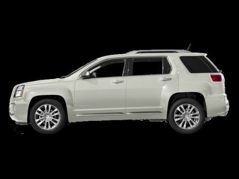 Used 2017 GMC Terrain Denali image 3