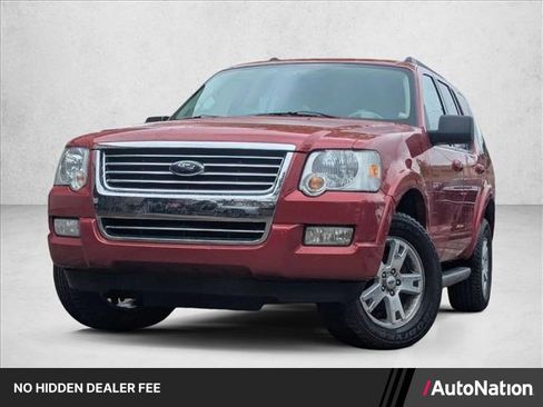 Used 2010 Ford Explorer XLT AWD/4WD image 1