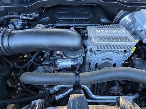 Used 2022 RAM 1500 Laramie image 28