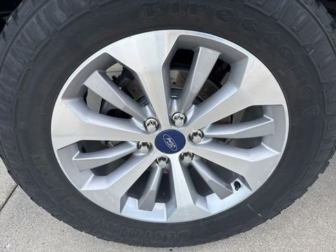 Used 2017 Ford F150 XL w/ Equipment Group 101A Mid AWD/4WD image 9