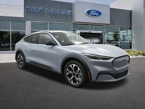 New 2026 Ford Mustang Mach-E Select image 1