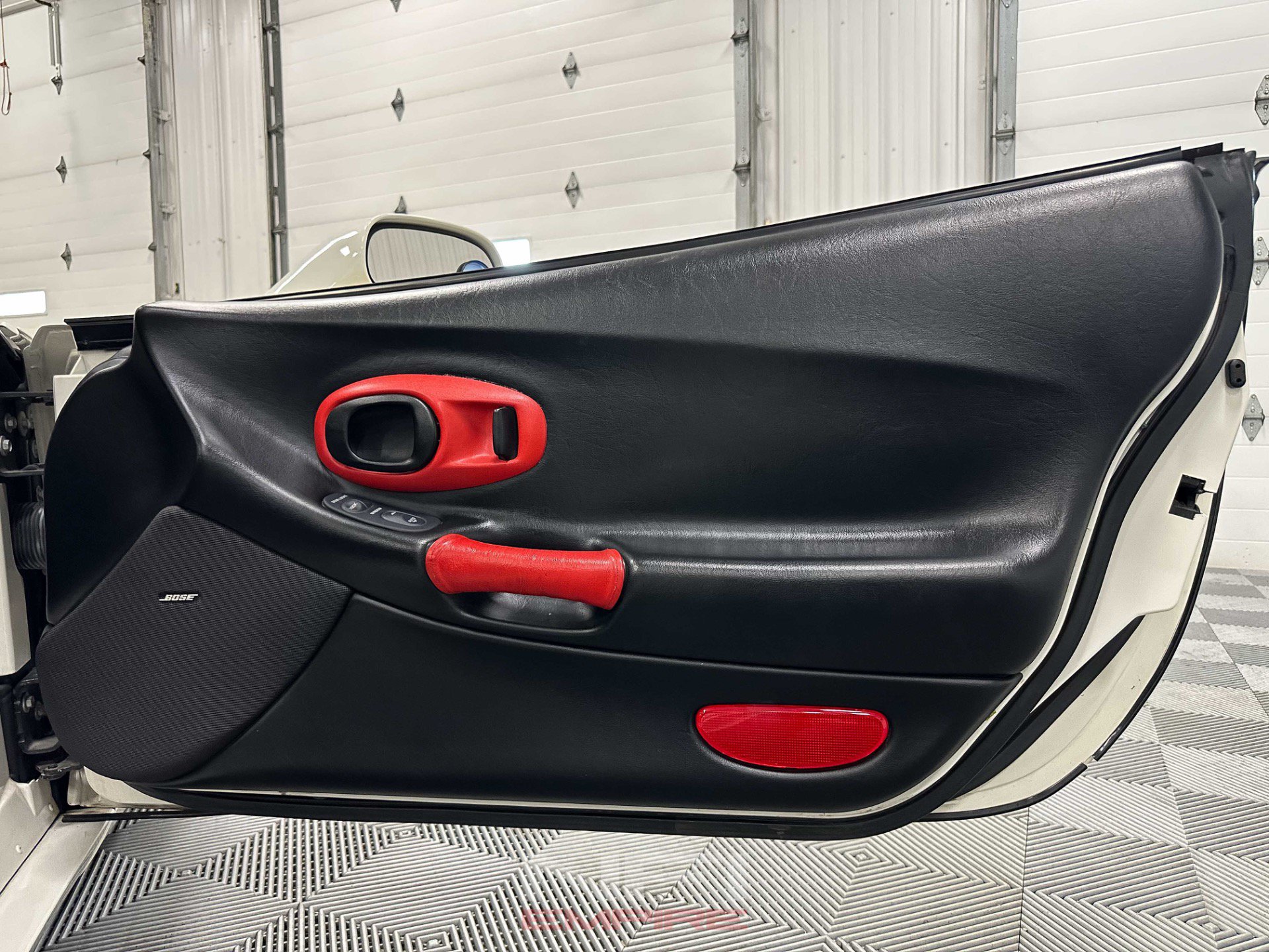 Used 2003 Chevrolet Corvette Convertible w/ Preferred Equipment Group1 RWD image 45