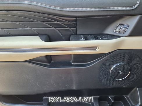 Used 2019 Ford Expedition Platinum RWD image 33