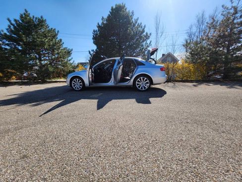 Used 2013 Audi A4 2.0T Premium Plus w/ Premium Plus Pkg image 17