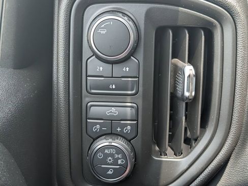 Used 2023 Chevrolet Silverado 2500 Custom w/ Custom Value Package AWD/4WD image 11