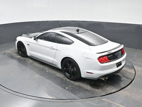 Used 2022 Ford Mustang GT w/ Black Accent Package RWD image 26