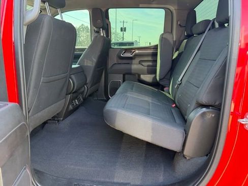 Used 2023 GMC Sierra 1500 SLE image 19