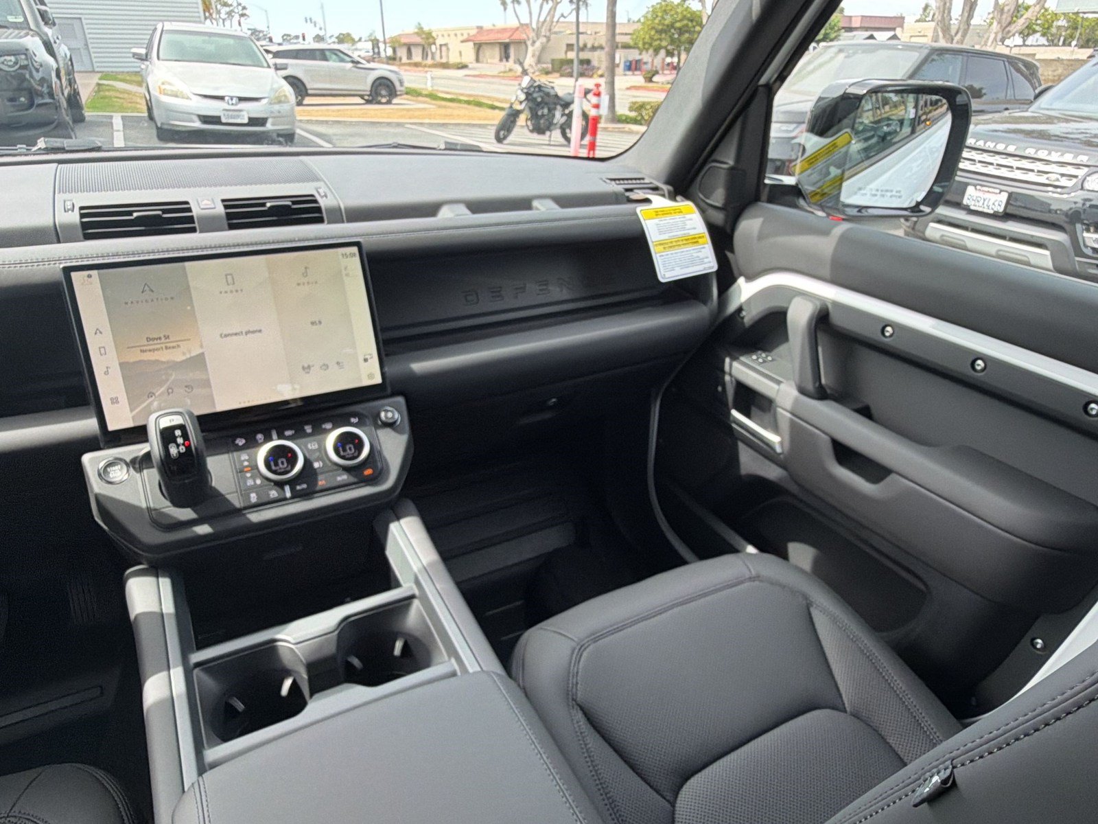 New 2026 Land Rover Defender 110 S AWD/4WD image 30