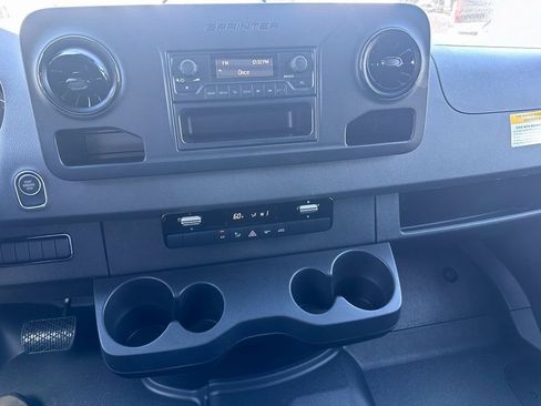 New 2025 Mercedes-Benz Sprinter 2500 image 4