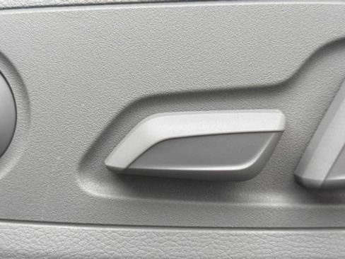 Used 2019 Audi A4 2.0T Premium Plus w/ Premium Plus Package image 27