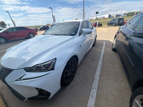 Used 2019 Lexus IS 300 F Sport w/ F Sport Package AWD/4WD image 2