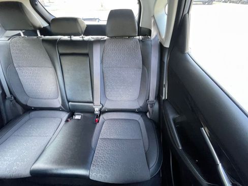 Used 2025 Kia Seltos S image 36