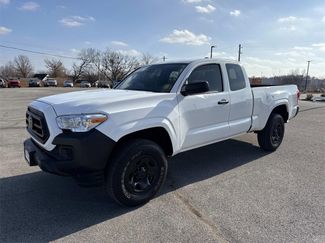 Used 2022 Toyota Tacoma SR5 video 2