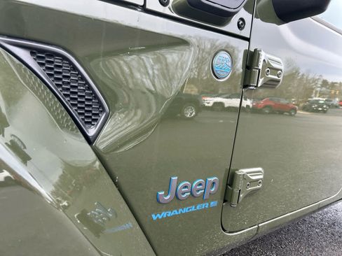 Used 2024 Jeep Wrangler Sport S w/ Convenience Group image 14