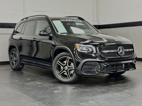 Certified 2023 Mercedes-Benz GLB 250 image 2