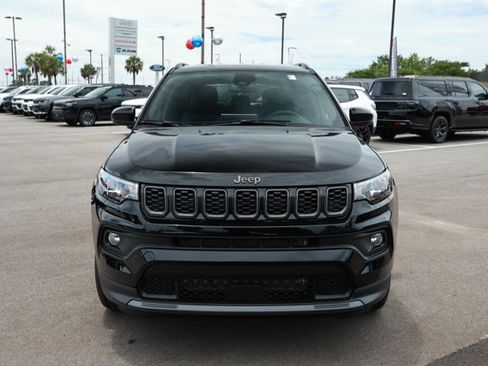 New 2026 Jeep Compass Latitude AWD/4WD image 2
