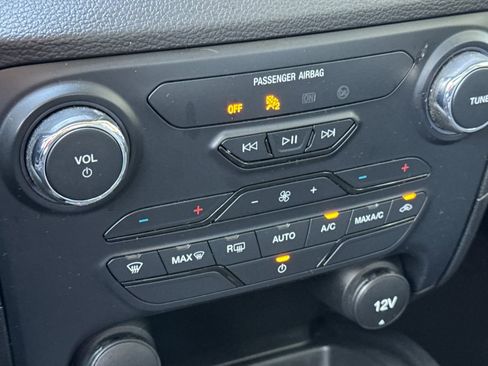 Used 2022 Ford Ranger XLT w/ FX4 Off-Road Package image 20