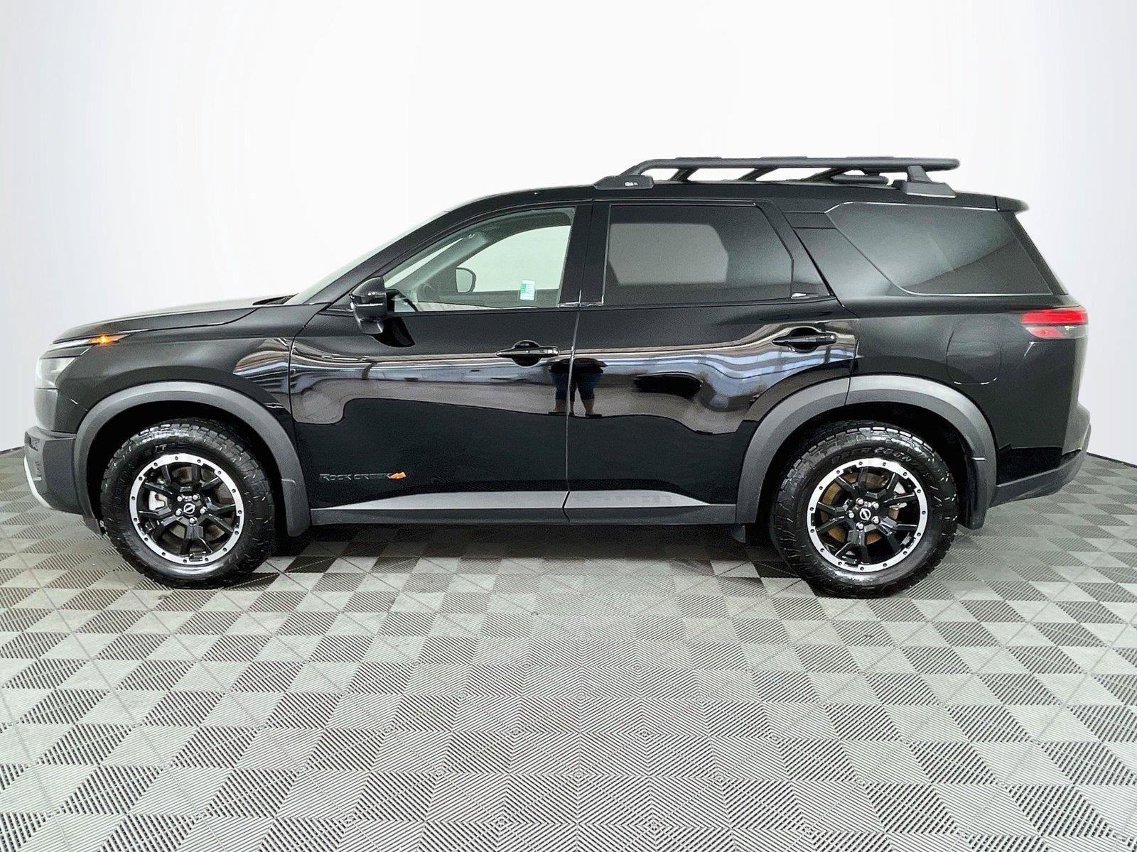 Used 2025 Nissan Pathfinder Rock Creek AWD/4WD image 4