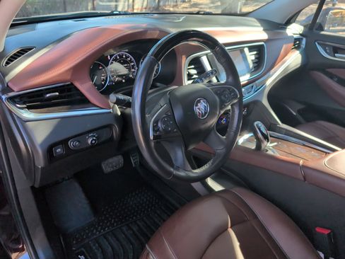 Used 2020 Buick Enclave Avenir w/ Avenir Technology Package image 13