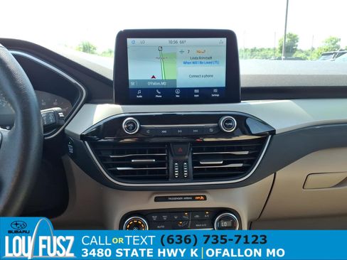 Used 2020 Ford Escape SEL AWD/4WD image 9