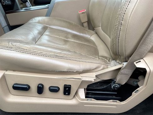 Used 2012 Ford F150 Lariat w/ Lariat Chrome Pkg image 37