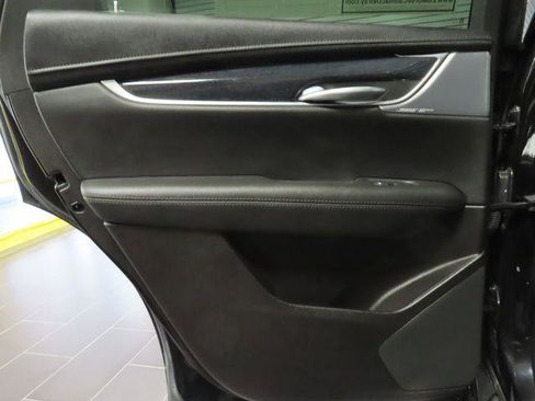 Certified 2023 Cadillac XT5 Premium Luxury AWD/4WD image 37