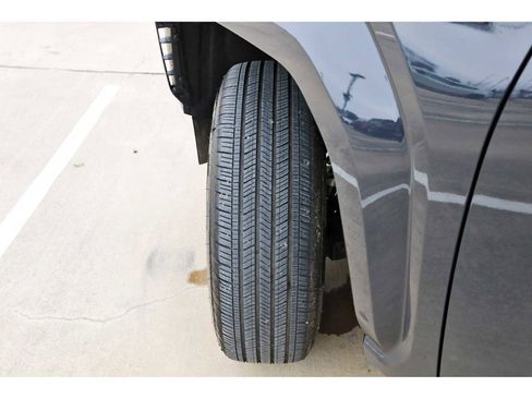 Used 2025 Toyota Tacoma SR image 28