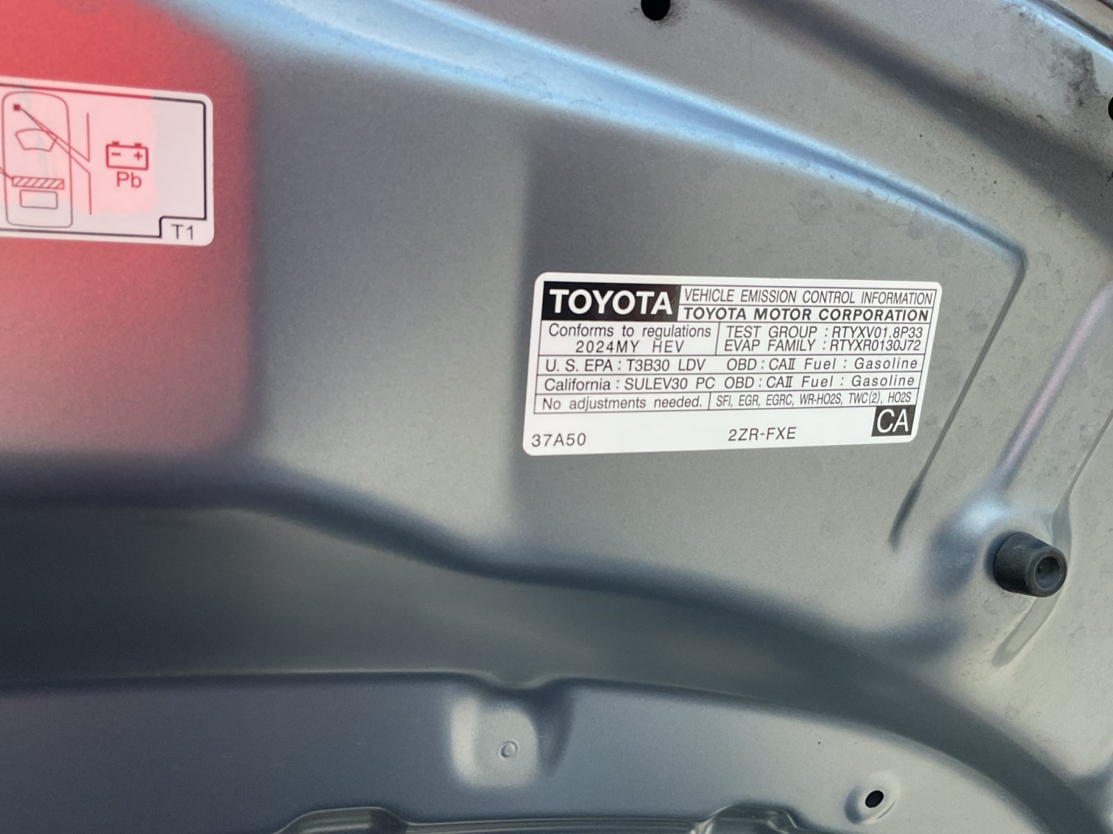 Used 2024 Toyota Corolla SE w/ SE Package FWD image 24
