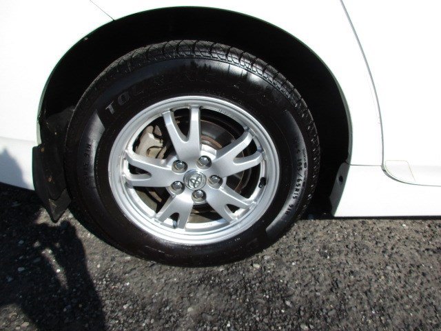 Used 2011 Toyota Prius Two FWD image 11
