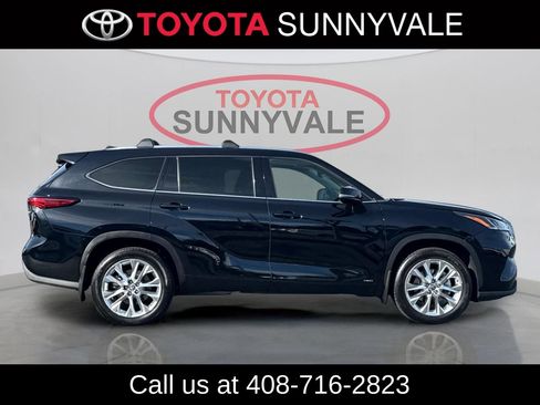 Used 2022 Toyota Highlander Limited image 9