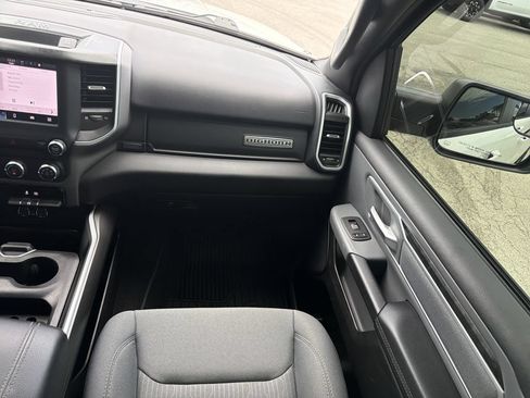 Used 2022 RAM 1500 Big Horn AWD/4WD image 17