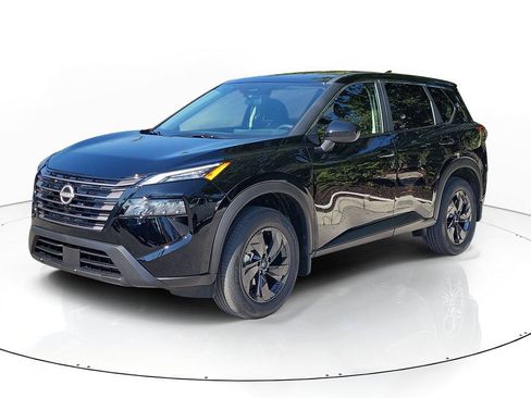 New 2026 Nissan Rogue SV image 3