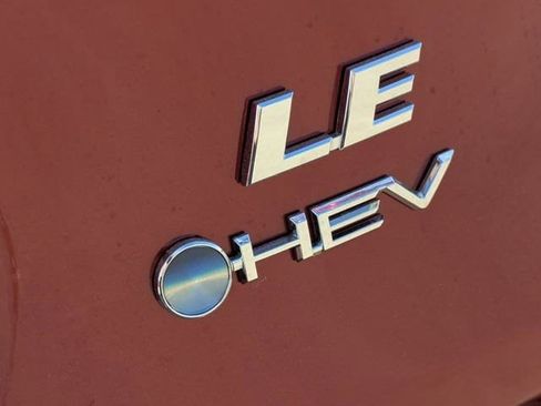 New 2025 Toyota RAV4 LE image 8