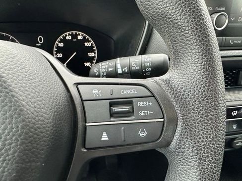 Used 2023 Honda CR-V EX image 16