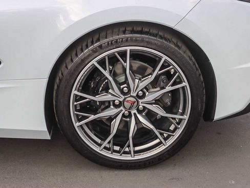 Used 2024 Chevrolet Corvette Stingray Premium Cpe w/ 3LT image 10