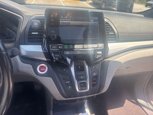 Used 2019 Honda Odyssey EX-L image 2