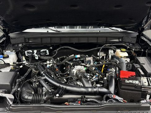 Used 2024 Ford Bronco Wildtrak AWD/4WD image 19