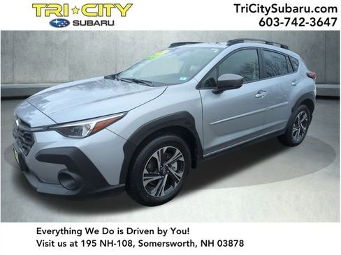 Used 2025 Subaru Crosstrek 2.0i Premium image 1