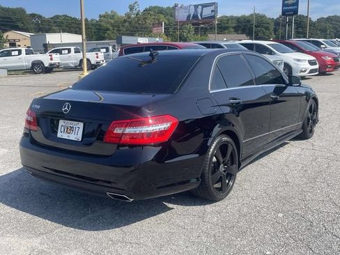Used 2011 Mercedes-Benz E 350 Sedan image 3