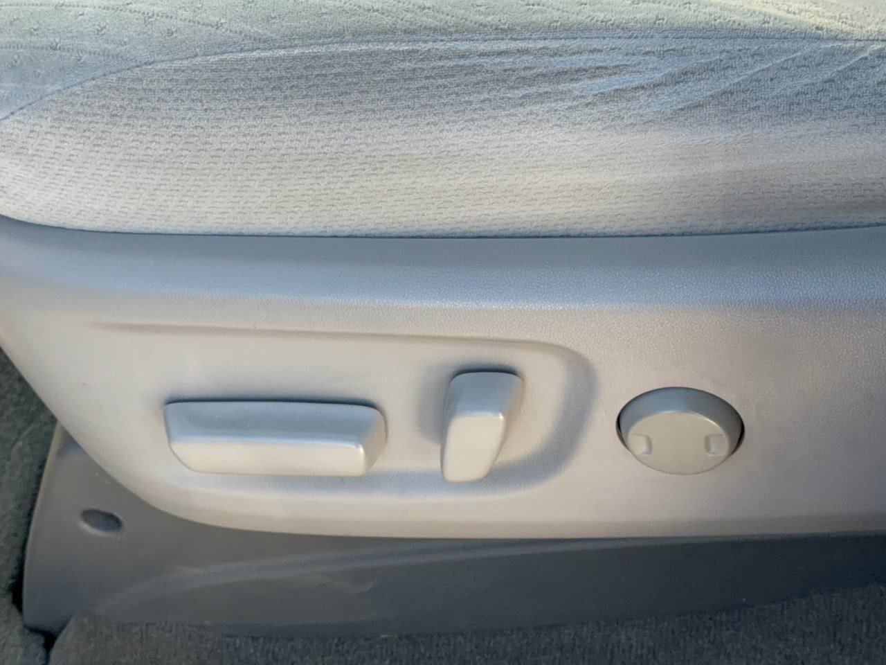 Used 2015 Toyota Sienna LE FWD image 16