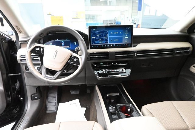 Certified 2023 Lincoln Corsair Reserve AWD/4WD image 20