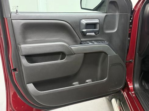 Used 2018 Chevrolet Silverado 1500 LT w/ Texas Edition image 31