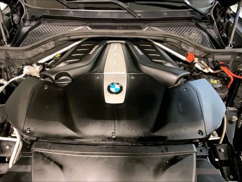 Used 2016 BMW X5 xDrive50i image 30