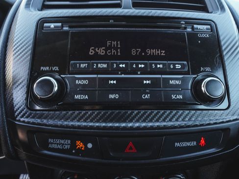 Used 2015 Mitsubishi Outlander Sport ES image 18