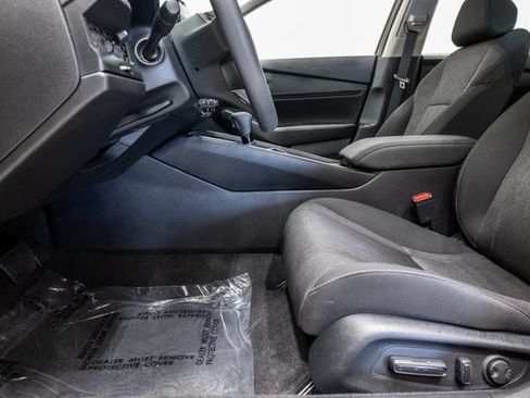 Used 2024 Honda Accord EX image 12