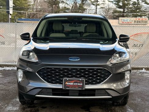 Used 2020 Ford Escape SEL image 5